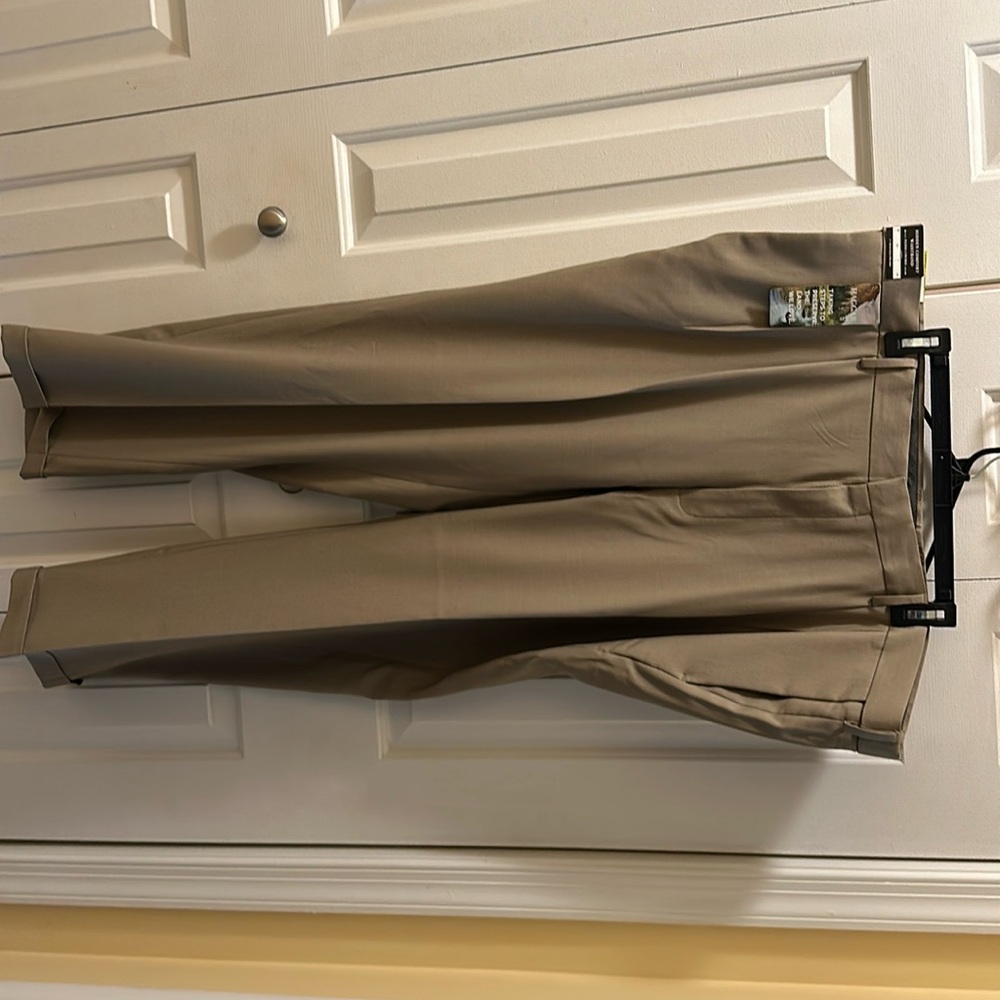 Men’s Tan Hagar Dress Pants - Never Worm